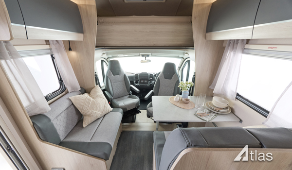 Motorhome – 4 berth with fixed bed (Automatic)3