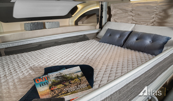 Compact Motorhome: up to 4 persons (Automatic)3